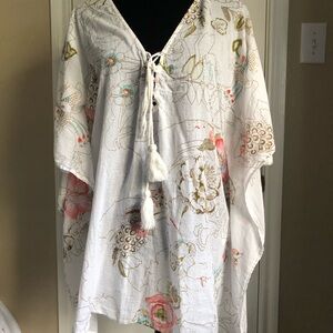 Floral Print Tunic with Tassels
